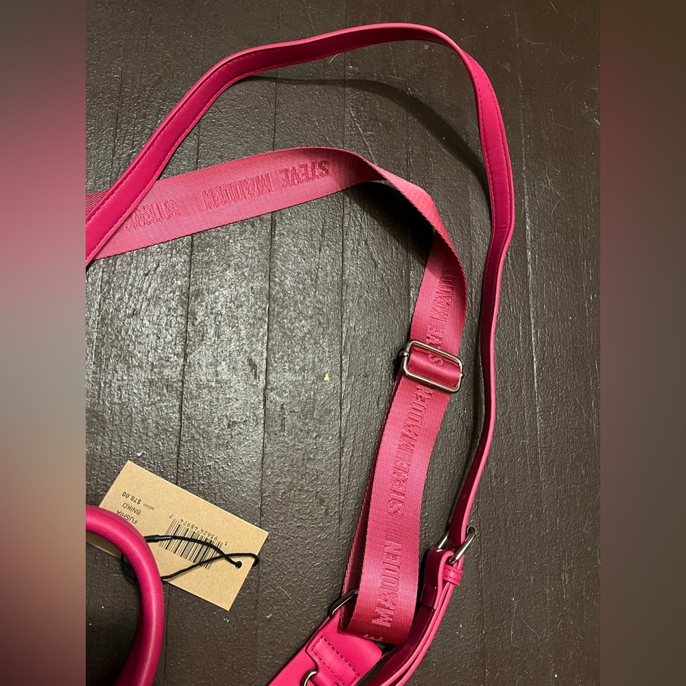 NWT Steve Madden fuschia Bniko hand or shoulder bag - Picture 4 of 7